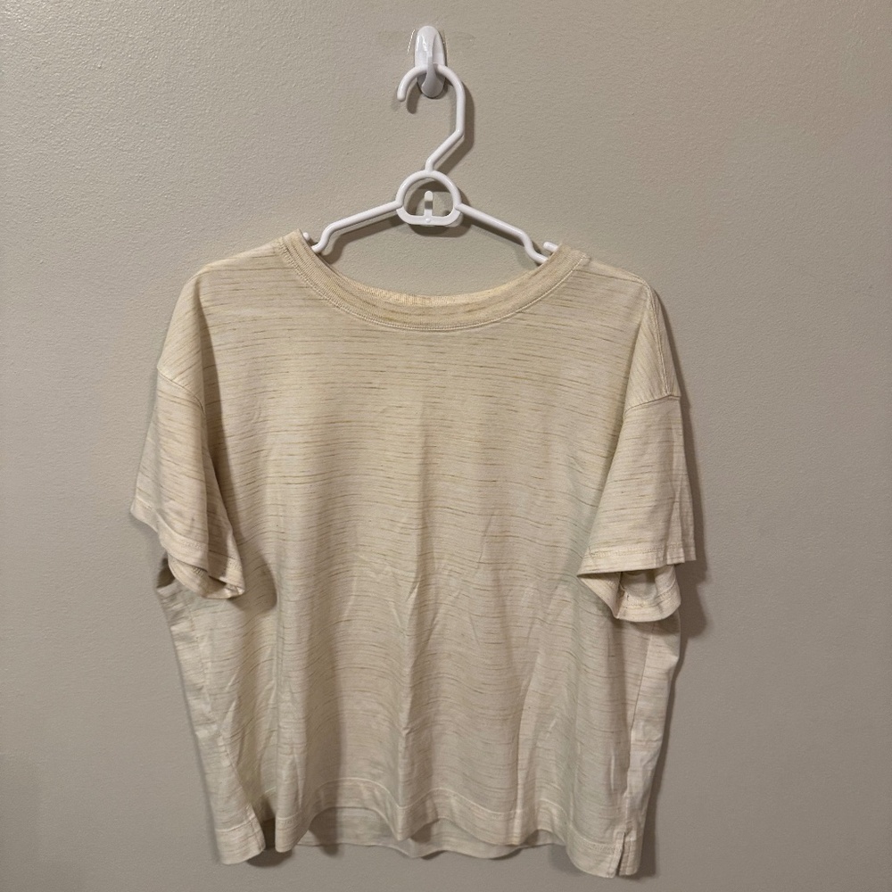 Yellow T shirt
